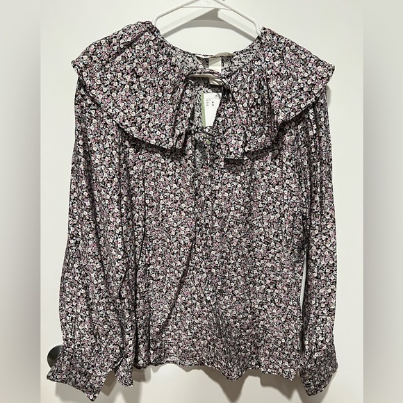 NWT ruffle collar floral blouse - Picture 4 of 8